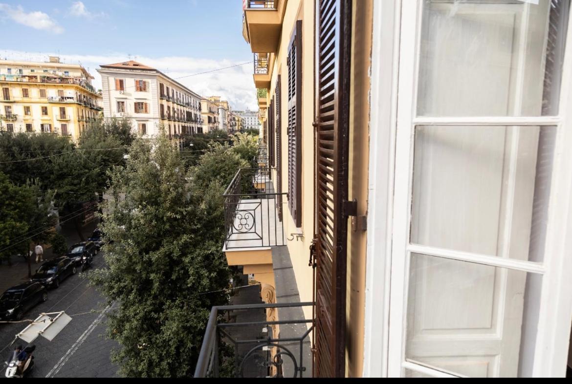 Encanto Napoli Esterno foto